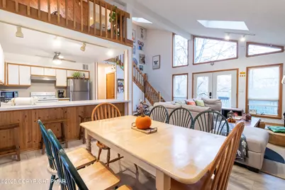  251 Dorchester Drive, Bushkill, PA 18324 - Photo 9