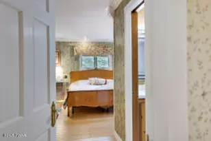 204 Bellemonte Ave, Hawley, PA 18428 - Photo 35