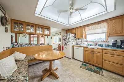  115 Heights Court, Stroudsburg, PA 18360 - Photo 5