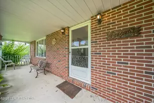 115 Heights Ct, Stroudsburg, PA 18360 - Photo 3