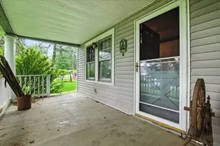 300 Rt 590, Greeley, PA 18425 - Photo 7