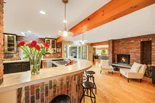 938 Meadow Cir, Bethlehem, PA 18017 - Photo 3