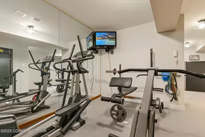  257 Eastshore Drive, East Stroudsburg, PA 18301 - Photo 59