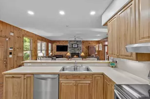 105 Waygood Wy, Pocono Pines, PA 18350 - Photo 17