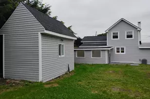 1119 E State St, Archbald, PA 18403 - Photo 5