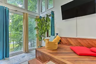 348 Fernwood Dr, East Stroudsburg, PA 18301 - Photo 29