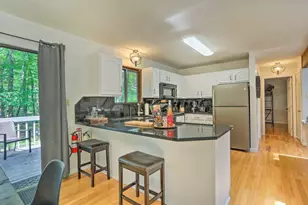 348 Fernwood Dr, East Stroudsburg, PA 18301 - Photo 15