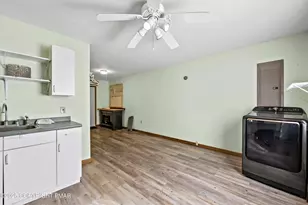 1117 Belaire Dr, East Stroudsburg, PA 18301 - Photo 11