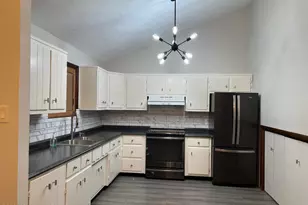 3322 Woodland Dr, Coolbaugh Township, PA 18466 - Photo 3