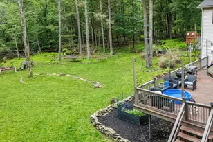 1079 Marshalls Creek Rd, East Stroudsburg, PA 18302 - Photo 21