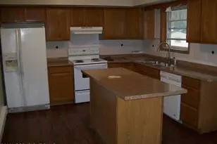 139 Davis Cir, Bushkill, PA 18324 - Photo 11