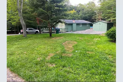  9379 Fairmount Way, Tobyhanna, PA 18466 - Photo 3