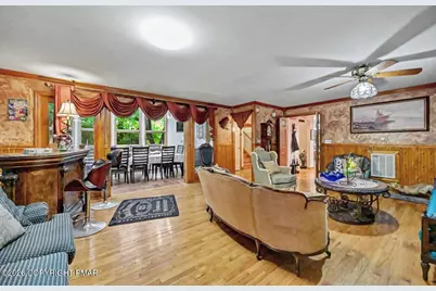  236 Secor Ave Street, East Stroudsburg, PA 18301 - Photo 13