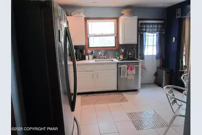  204 & Lot Mohican Road, Canadensis, PA 18325 - Photo 11