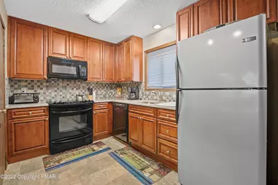  54 Slalom Way, Tannersville, PA 18372 - Photo 3