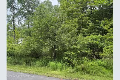  Redwood Rd 14, Blakeslee, PA 18610 - Photo 5