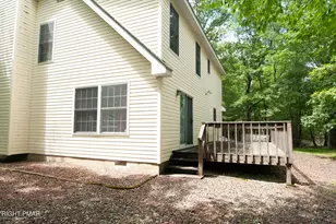 3216 Carlisle Ct, Bushkill, PA 18324 - Photo 37