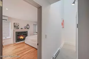 513 Rondaxe Ln, Long Pond, PA 18334 - Photo 37