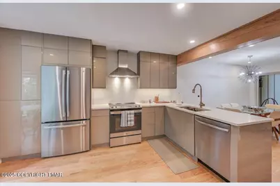  513 Rondaxe Lane, Long Pond, PA 18334 - Photo 7