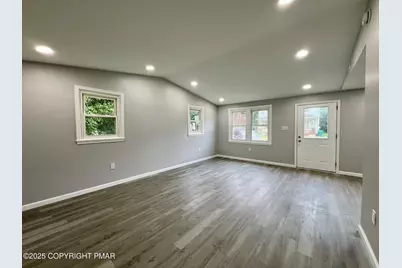  182 State Street, East Stroudsburg, PA 18301 - Photo 5