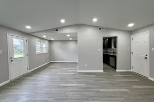 182 State St, East Stroudsburg, PA 18301 - Photo 7