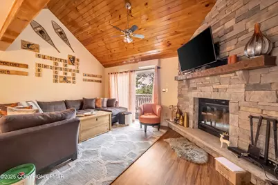  171 Upper Village Way, Tannersville, PA 18372 - Photo 1