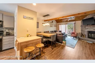  171 Upper Village Way, Tannersville, PA 18372 - Photo 7