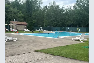  19 Menoken Trail, Newfoundland, PA 18445 - Photo 11