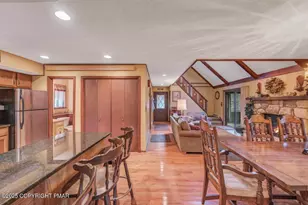 2112 Trout Pond Ct, Pocono Pines, PA 18350 - Photo 19