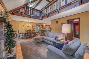 2112 Trout Pond Ct, Pocono Pines, PA 18350 - Photo 11