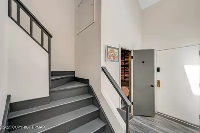  1061 Crestwoods Drive, Pocono Pines, PA 18350 - Photo 15