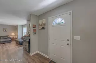 354 Eastshore Dr, East Stroudsburg, PA 18301 - Photo 5