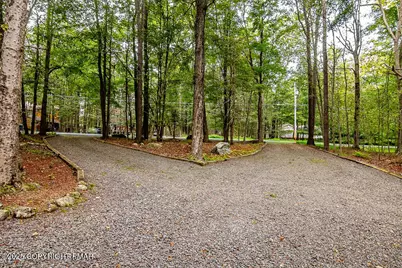  48 Ridge Road # F911, Covington Township, PA 18424 - Photo 7