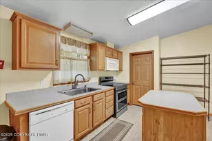 5359 Conoquenissing Dr, Pocono Lake, PA 18347 - Photo 29