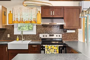 205 Victory Ln, Long Pond, PA 18334 - Photo 19