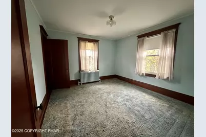  22 Fairview Avenue, Mount Pocono, PA 18344 - Photo 13