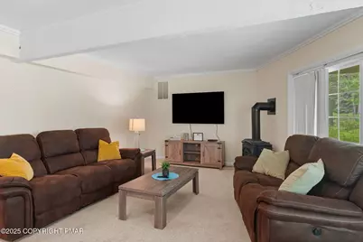  336 Sir Bradford Road, Pocono Lake, PA 18347 - Photo 19