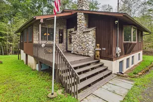 82 S Lehigh River Dr, Covington Township, PA 18424 - Photo 3