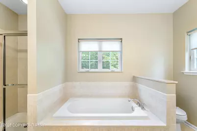  215 Hermit Thrush Road, Pocono Pines, PA 18350 - Photo 15