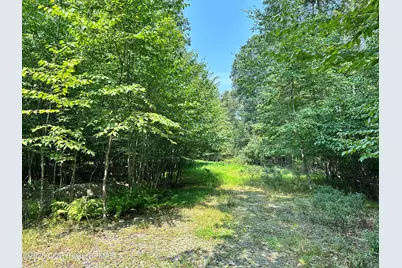  Private Dr 2C, Henryville, PA 18332 - Photo 1