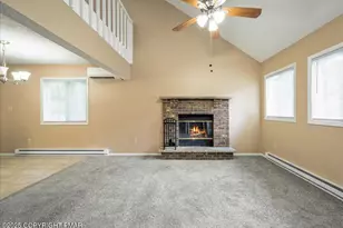 461 Somerset Dr, East Stroudsburg, PA 18301 - Photo 7