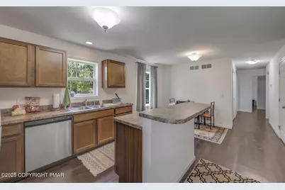  207 Game Lane, Blakeslee, PA 18610 - Photo 9