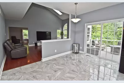  387 Shawnee Valley Drive, East Stroudsburg, PA 18302 - Photo 21