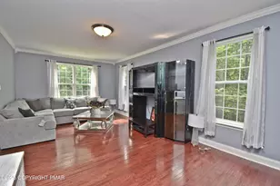 387 Shawnee Valley Dr, East Stroudsburg, PA 18302 - Photo 5