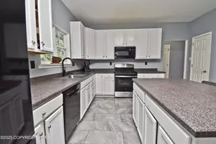 387 Shawnee Valley Dr, East Stroudsburg, PA 18302 - Photo 17