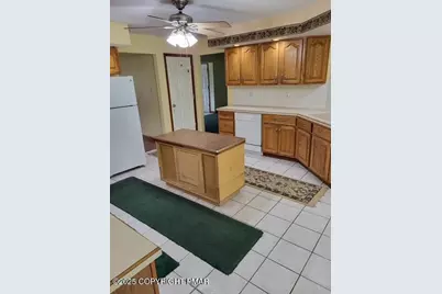  260 Johnson Hill Road, Glenville, PA 18441 - Photo 7