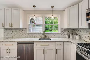 155 Kimberleigh Ct, East Stroudsburg, PA 18301 - Photo 35