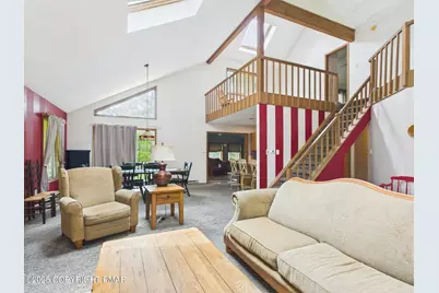  206 Little Pond Circle, Pocono Pines, PA 18350 - Photo 9