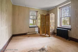 5202 Woodland Ave, Pocono Pines, PA 18350 - Photo 43