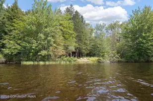 5202 Woodland Ave, Pocono Pines, PA 18350 - Photo 3